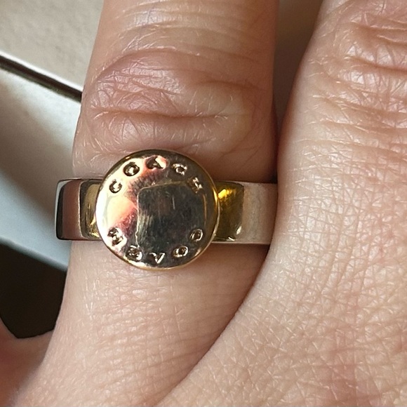 Authentic coach ring - Picture 4 of 11